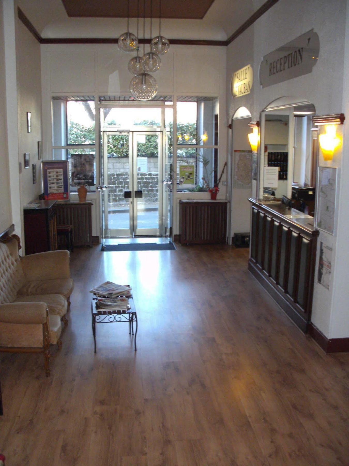 Hotel Bar Restaurant Saint Paul Βερντέν Εξωτερικό φωτογραφία